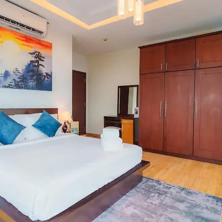 Salute De Sailing Tower - Palace Garden District 1 Ho Chi Minh City Room photo