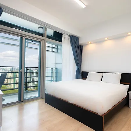 Salute De Sailing Tower - Palace Garden District 1 Ho Chi Minh City Room photo