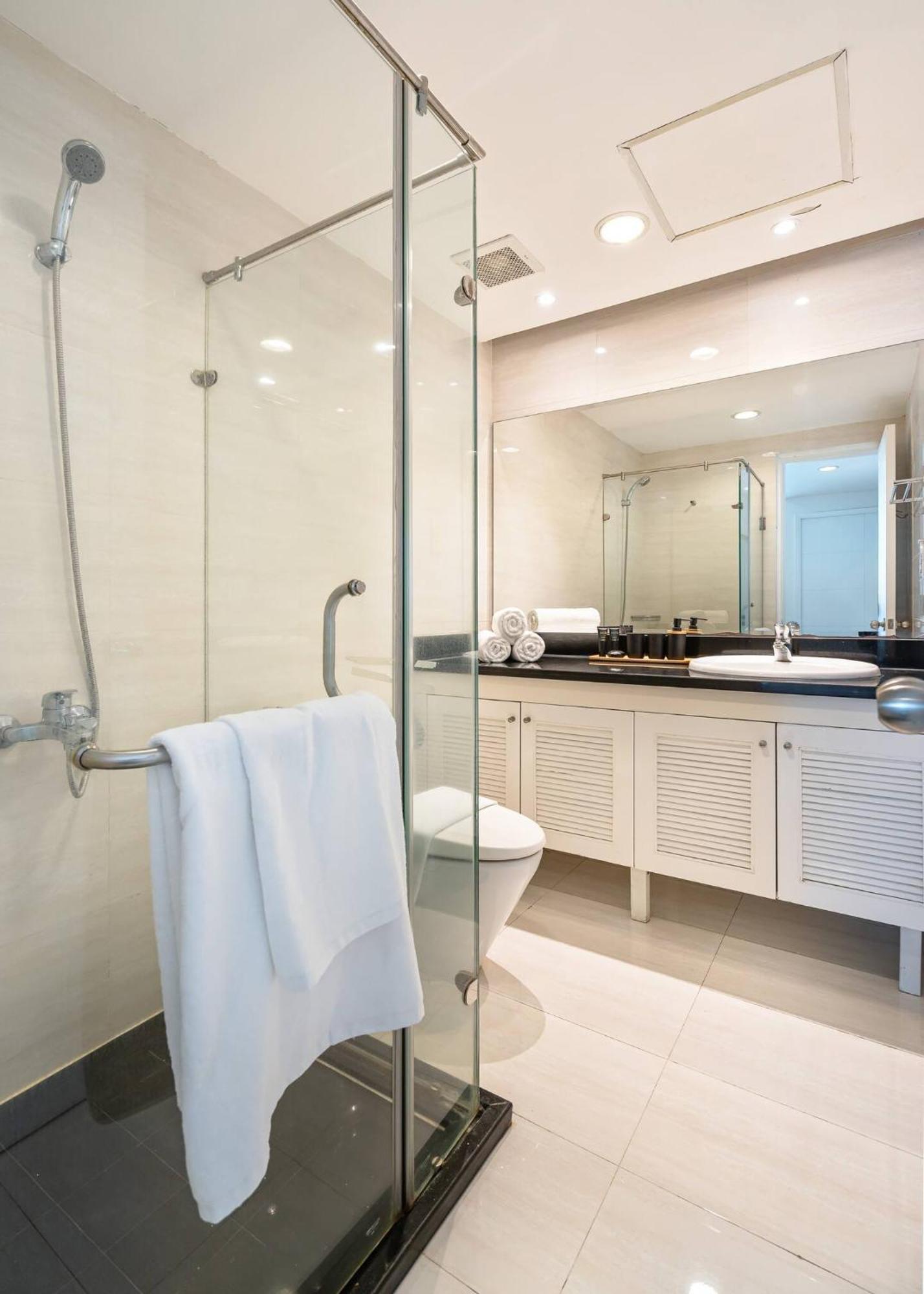 Salute De Sailing Tower - Palace Garden District 1 Apartment Ho Chi Minh City