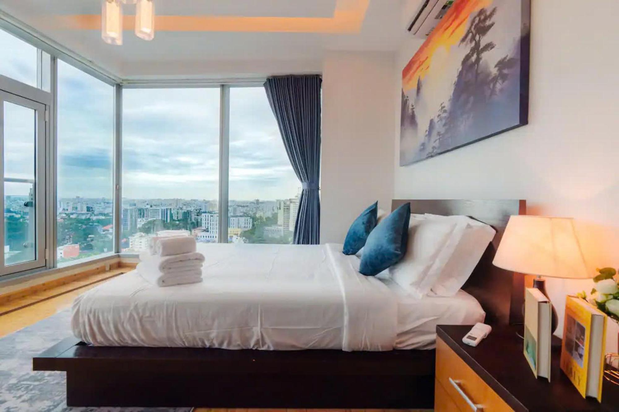 Salute De Sailing Tower - Palace Garden District 1 Apartment *