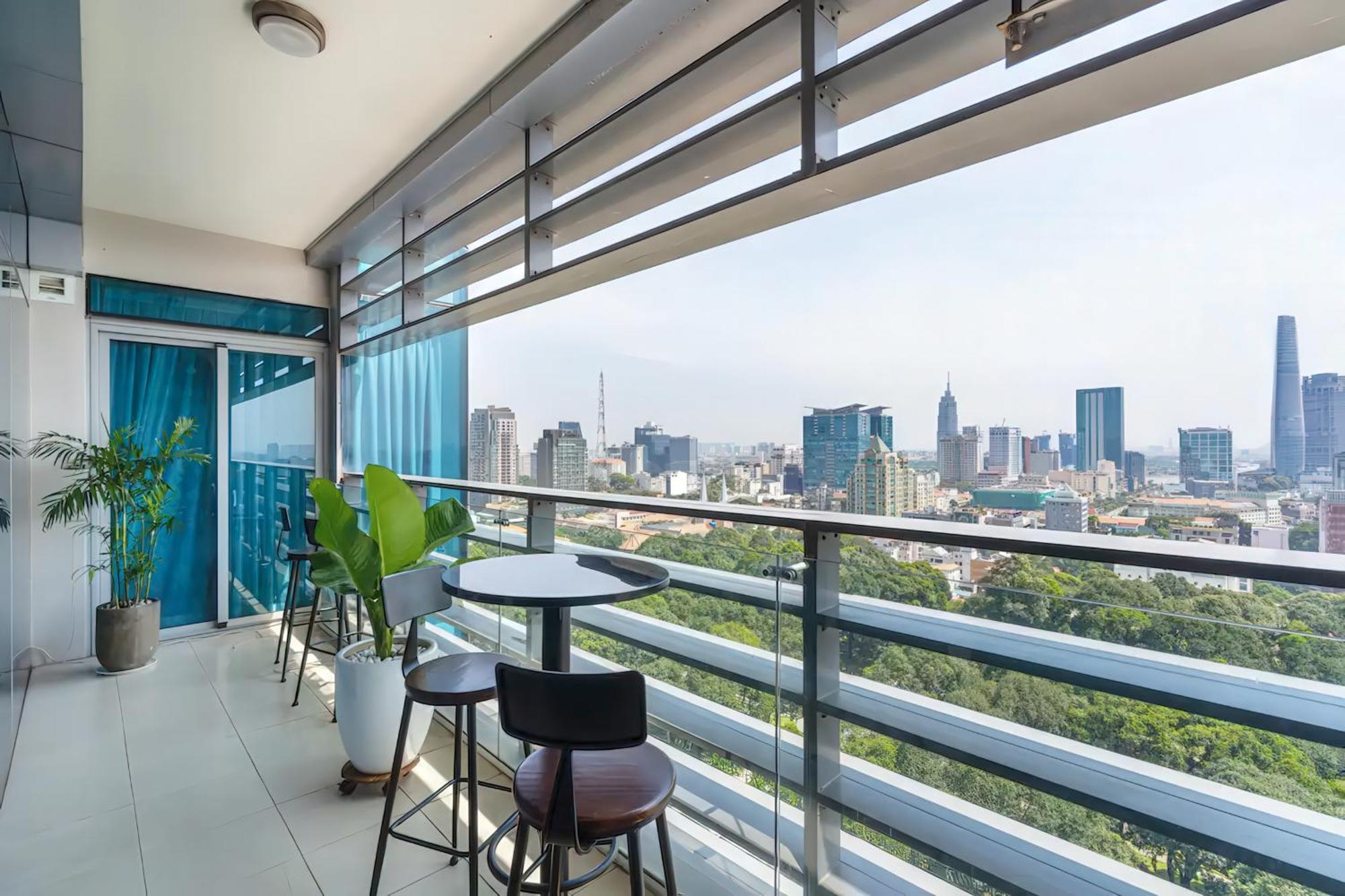 Apartment Salute De Sailing Tower - Palace Garden District 1 *