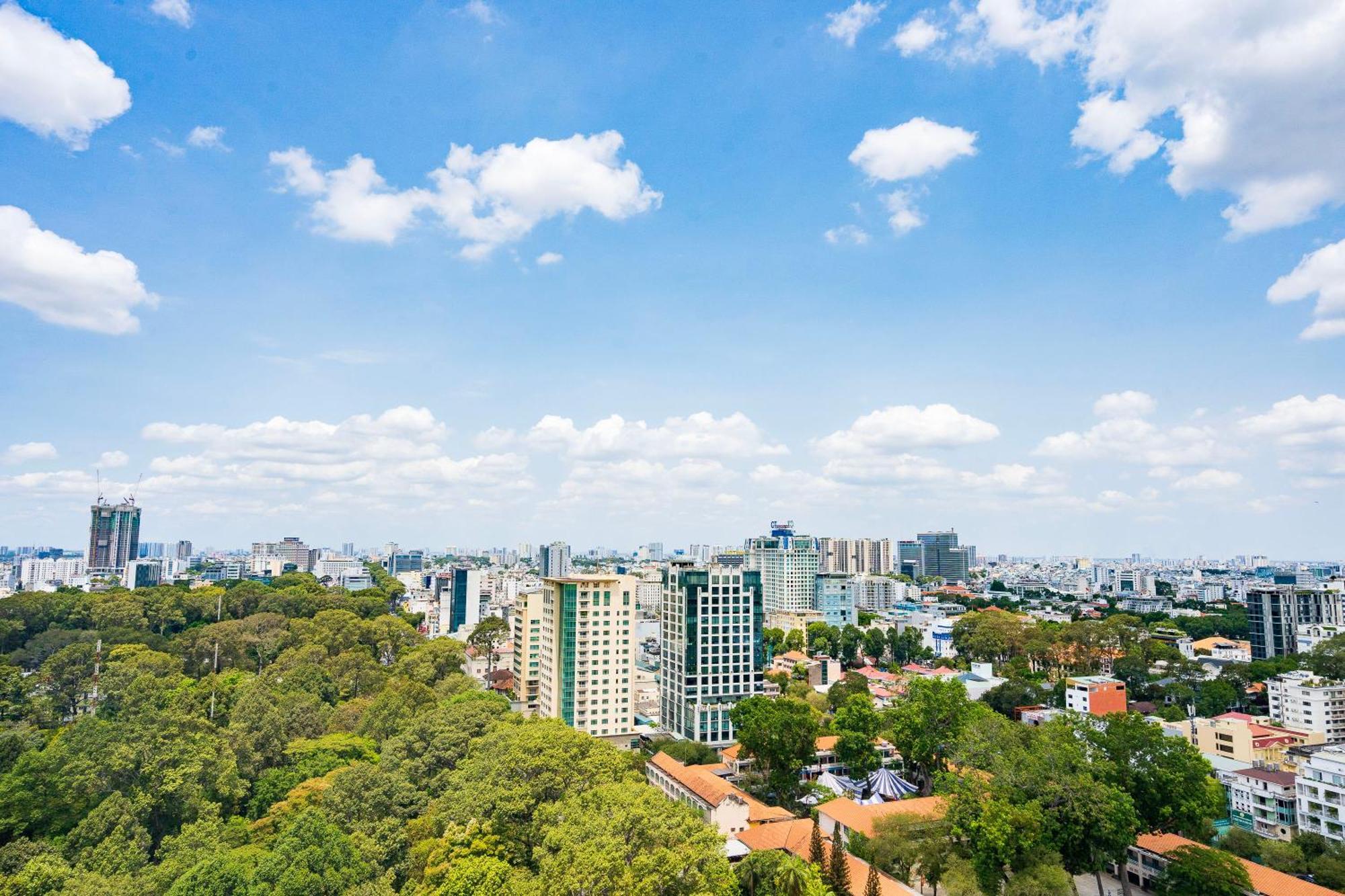 Salute De Sailing Tower - Palace Garden District 1 Ho Chi Minh City